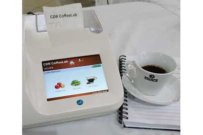coffeelab-med-kopp